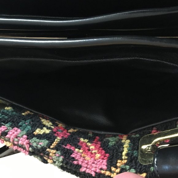 Vintage 50s 60s Needlepoint Tapestry Carpet Bag Black Colorful Floral Purse - Picture 15 of 16